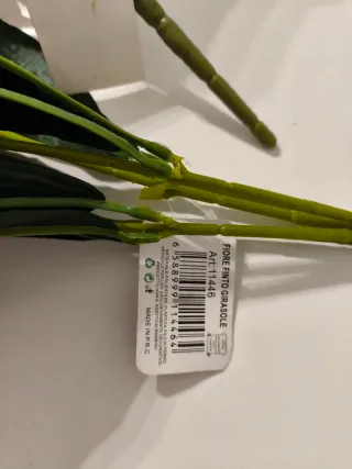 Fiori finti lilla e rosa