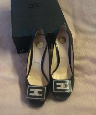 Elisabetta Franchi Décolleté