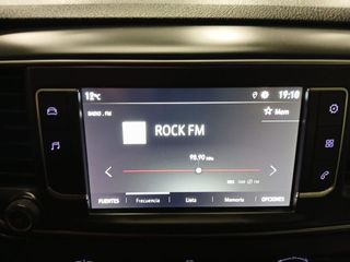 Opel Vivaro FURGON L DOBLE CABINA ABATIBLE 2.0D 120CV