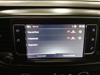 Opel Vivaro FURGON L DOBLE CABINA ABATIBLE 2.0D 120CV