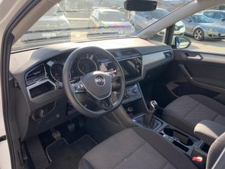 🚘 Volkswagen Touran 2.0 TDI Advance 122 CV