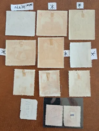 Colección Sellos Alfonso XIII MNH y 78 pelones.