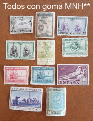 Colección Sellos Alfonso XIII MNH y 78 pelones.