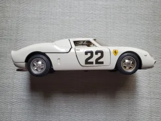 Ferrari 250 Le Mans 1965 Burago