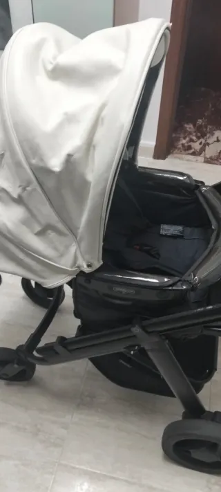 Capazo y silla de paseo bebé. Urge venta.Regalo tr