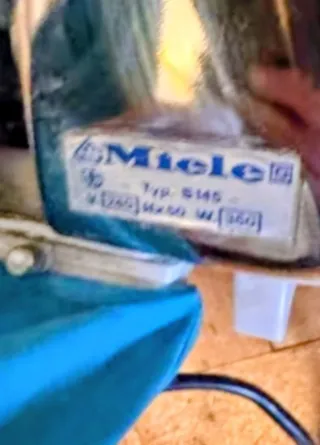 Aspiradora Miele Enceradora Abrillantadora