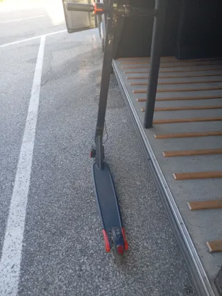 Patinete Eléctrico Negro