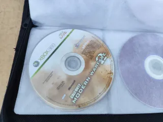 Xbox 360 Bianca con Controller e Giochi