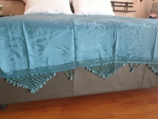 Copriletto Argotex azzurro elegante