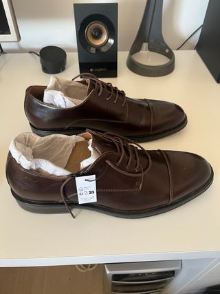 Zapatos de vestir marrones