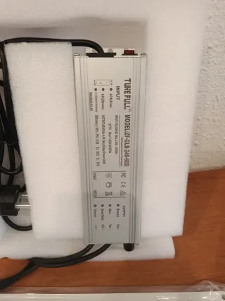 2 Placas Cultivo LED 240W + Accesorios.