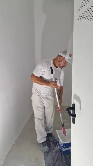 Puerta de madera o hierro a medida