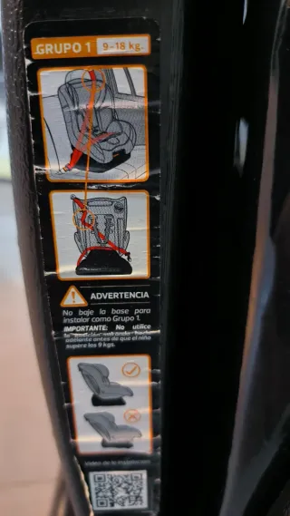 Silla coche infantil negra