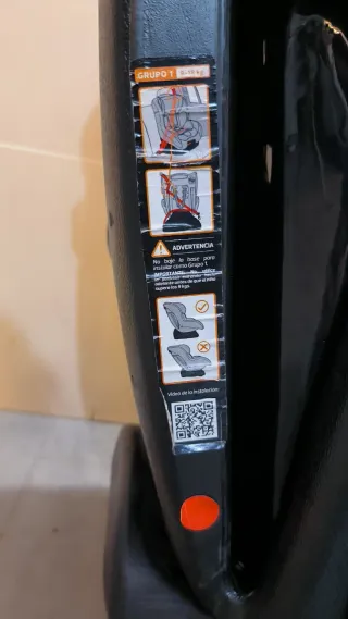 Silla coche infantil negra