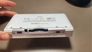 Nintendo 3DS Blanca + 2 Juegos