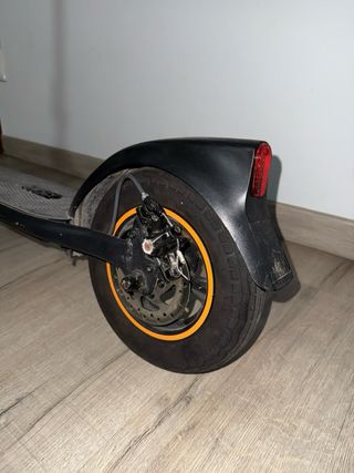 Patinete Eléctrico Cecotec Bongo D40 XL