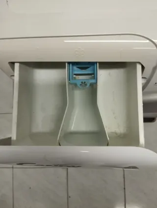 LAVADORA CON SECADORA 8+5 kg Candy Plus AAA