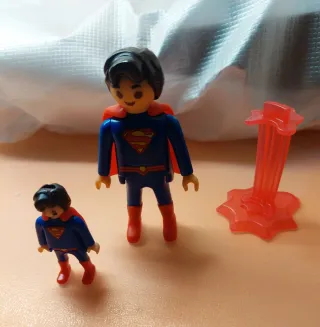 Playmobil Superman Kinder Grande e Piccolo