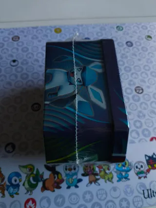 Lata Glaceon GX 2018 Sellada.