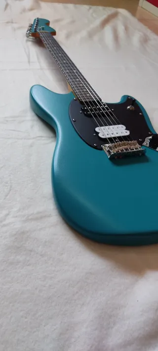 PINTA tu Guitarra Eléctrica!