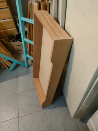 Caja sensorial de madera