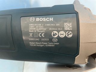 Radial Bosch GWS 20-230 J