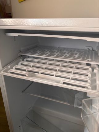 Mini nevera OK. (Averiado)