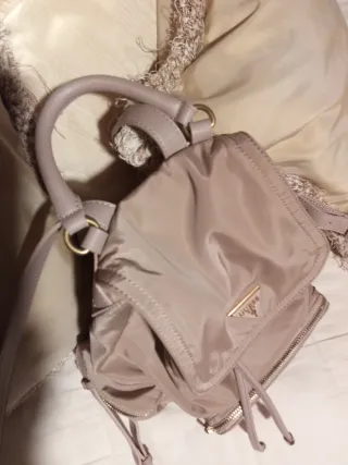 Zaino Guess Beige modello eco gemma