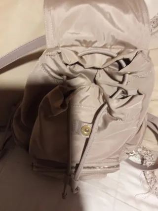 Zaino Guess Beige modello eco gemma