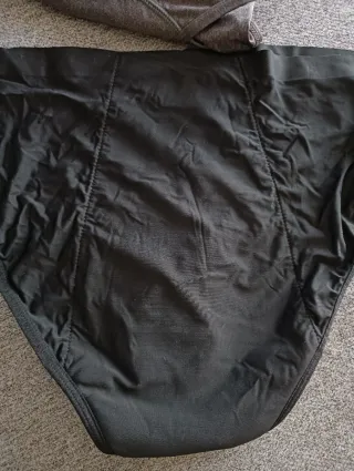 Pack 3 bragas menstruales.