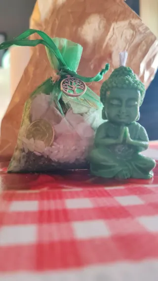 Velas y saquitos personalizados