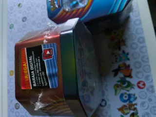 Lata Leafeon GX 2018 Sellada