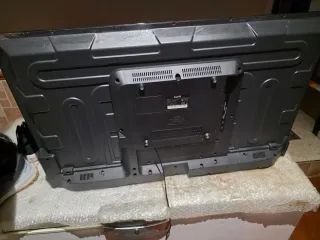 TV KUNFT 40CGL107016 despiece