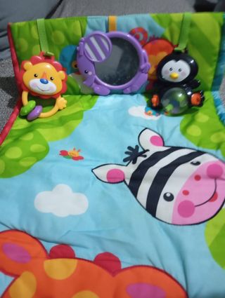 Alfombra de juegos para bebés Fisher-Price