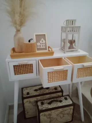 Consola Nordica in Legno e Rattan