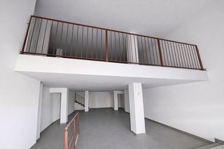 Local comercial en alquiler en La Salut - Lloreda en Badalona