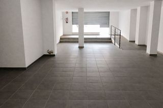 Local comercial en alquiler en La Salut - Lloreda en Badalona