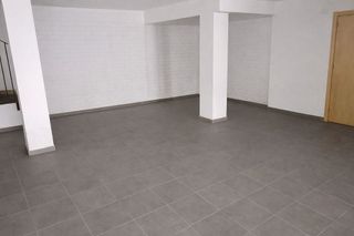 Local comercial en alquiler en La Salut - Lloreda en Badalona