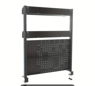 Organizador de escritorio negro.