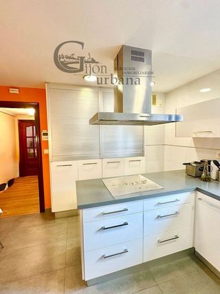 Piso en venta en Laviada en Gijón