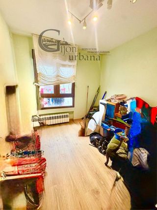 Piso en venta en Laviada en Gijón