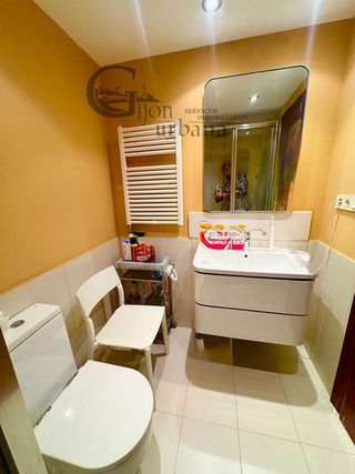 Piso en venta en Laviada en Gijón