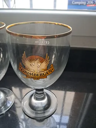 Copas de Cerveza Grimbergen Doradas