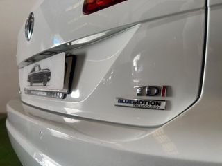 VOLKSWAGEN GOLF SPORTSVAN 1.6TDI 110CV UNICO DUEÑO