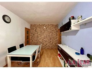 Piso en venta en Montornès del Vallès