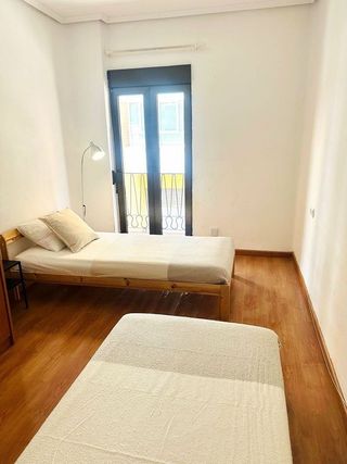 Casa pareada en alquiler en Benicalap en Valencia