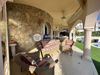 Casa en venta en Empuriabrava en Castelló d´Empúries