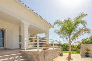 Chalet en venta en San Enrique-Guadiaro-Pueblo Nuevo en San Roque