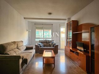 Piso en venta en Hermanos Falcó - Sepulcro Bolera en Albacete