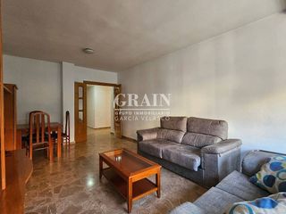 Piso en venta en Hermanos Falcó - Sepulcro Bolera en Albacete